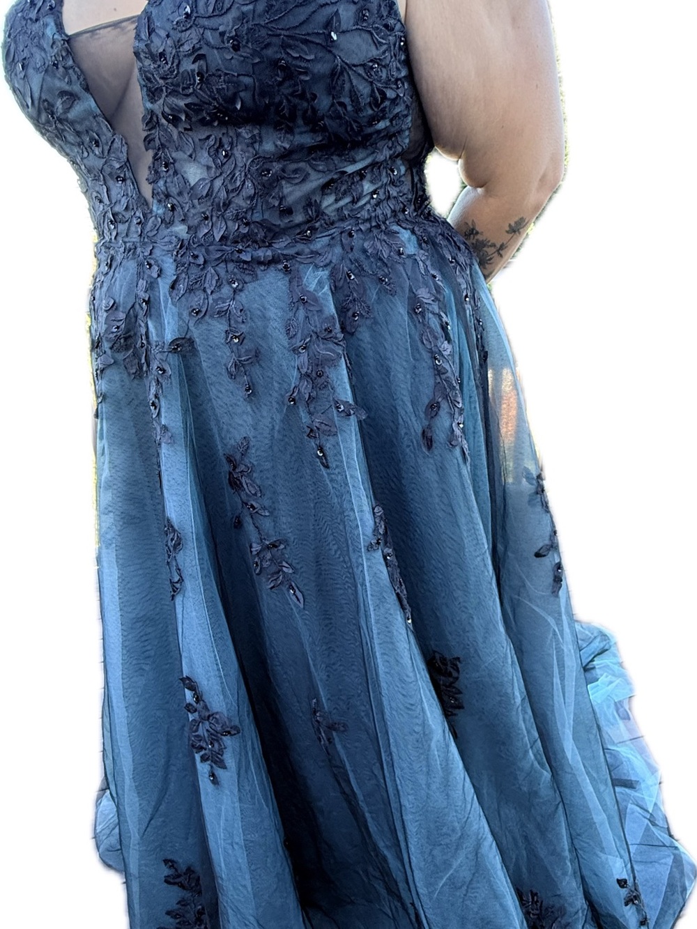 NWT Elegant Teal Blue/Black Embroidered A-Line Evening Dress